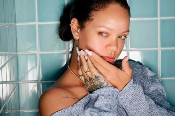 MP3: What's My Name? by Rihanna ft Drake (Audio Download)