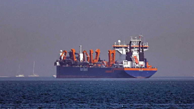 Oil Prices Climb Above $82 Amid Rising Middle East Tensions